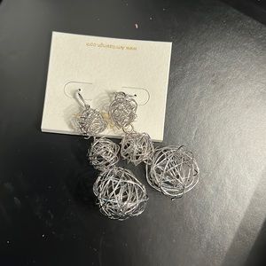 Dangling silver tone earrings NWT